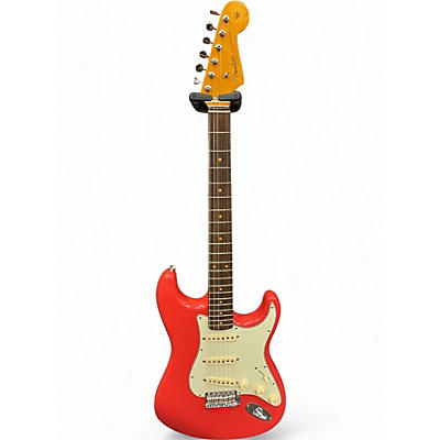 Used Fender 1961 AMERICAN VINTAGE 2 STRAT FIESTA RED Solid Body Electric Guitar