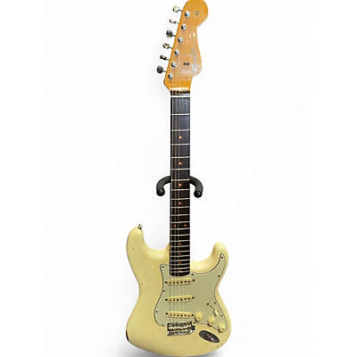 Used Fender 1961 AMERICAN VINTAGE II Olympic White Solid Body Electric Guitar