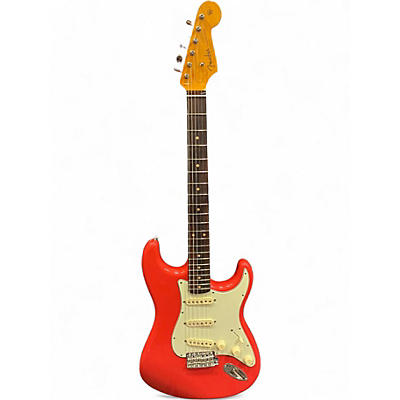 Used Fender 1961 AMERICAN VINTAGE II STRATOCASTER Fiesta Red Solid Body Electric Guitar