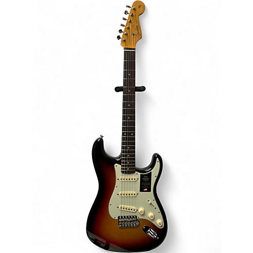 Used Fender 1961 American Vintage II Stratocaster 3 Tone Sunburst Solid Body Electric Guitar 3 Tone Sunburst