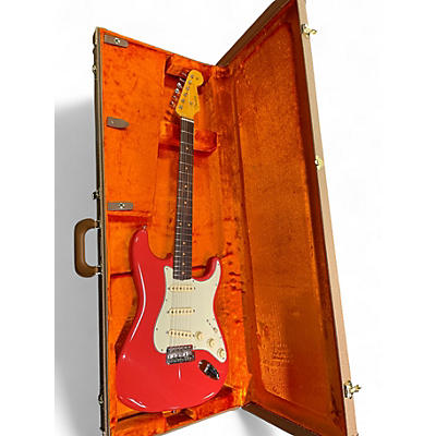 Used Fender 1961 American Vintage II Stratocaster Fiesta Red Solid Body Electric Guitar