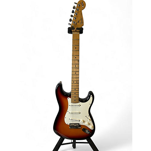 Fender Used Fender 40th Anniversary American Stratocaster 2 Tone Sunburst Solid Body Electric Guitar 2 Tone Sunburst