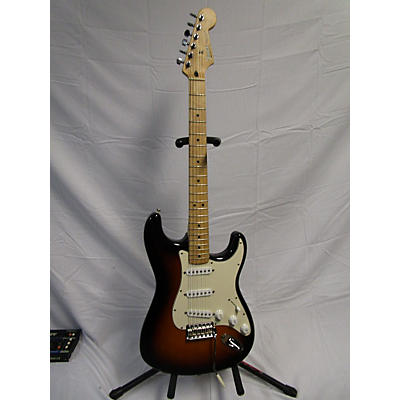 Fender Used Fender 60th Anniversary Classic Player 1950s Stratocaster 2 Color Sunburst Solid Body Electric Guitar