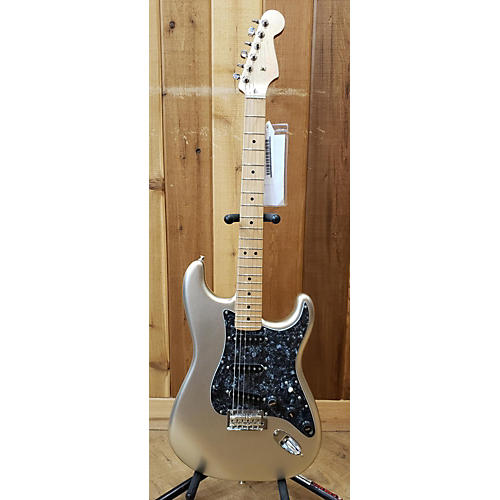 Fender Used Fender 75TH ANNIVERSARY STRATOCASTER Silver Solid Body Electric Guitar Silver