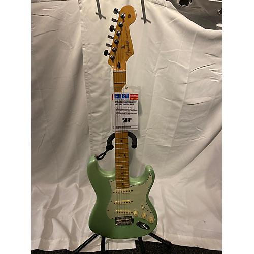 Fender Used Fender 75th Anniversary Player Stratocaster Green Solid Body Electric Guitar Green