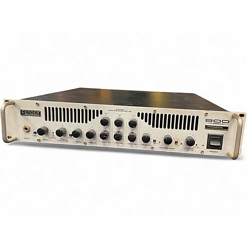 Used Fender 800 Pro Bass Amp Bass Amp Head