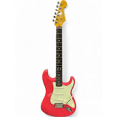 Used Fender AMERICAN PRO CLASSIC STRAT DAKOTA RED Solid Body Electric Guitar