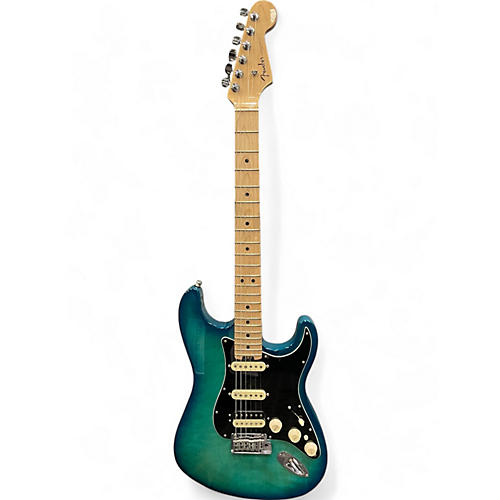 Used Fender  AMERICAN SHOWCASE STRATOCASTER AQUA BURST Solid Body Electric Guitar AQUA BURST