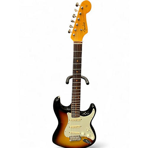 Used Fender AMERICAN VINTAGE 1961 STRATOCASTER 3 Color Sunburst Solid Body Electric Guitar 3 Color Sunburst