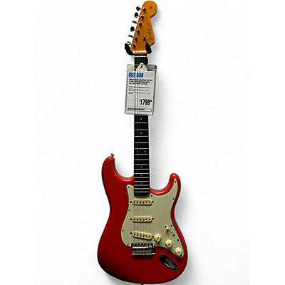 Fender Used Fender AMERICAN VINTAGE II 1961 STRATOCASTER Fiesta Red Solid Body Electric Guitar