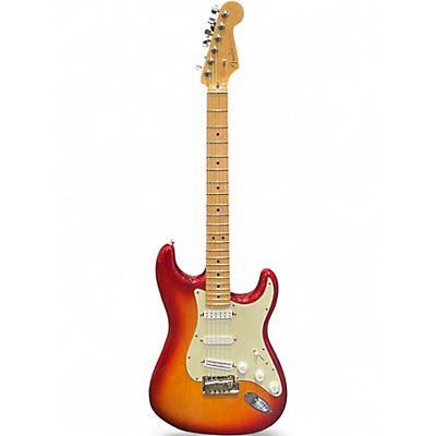 Fender Deluxe Stratocaster Guitars | Musician's Friend
