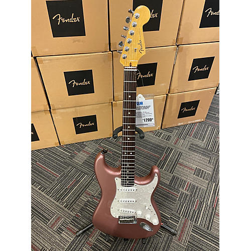 Used Fender American Deluxe Stratocaster HSS Burgundy Mist Solid Body Electric Guitar Burgundy Mist