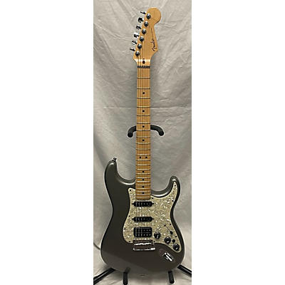 Fender Used Fender American Deluxe Stratocaster HSS Pewter Solid Body Electric Guitar