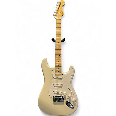 Used Fender American Deluxe Stratocaster Olympic Pearl Solid Body Electric Guitar