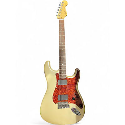 Used Fender American Deluxe Stratocaster Pearl White Solid Body Electric Guitar