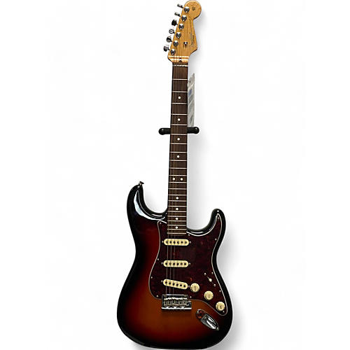 Fender Used Fender American Deluxe Stratocaster Sunburst Solid Body Electric Guitar Sunburst