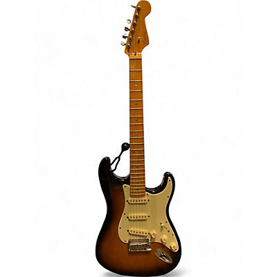 Fender Used Fender American Deluxe Stratocaster V Neck 2 Color Sunburst Solid Body Electric Guitar