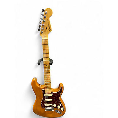 Used Fender American Deluxe Stratocaster Vintage Natural Solid Body Electric Guitar