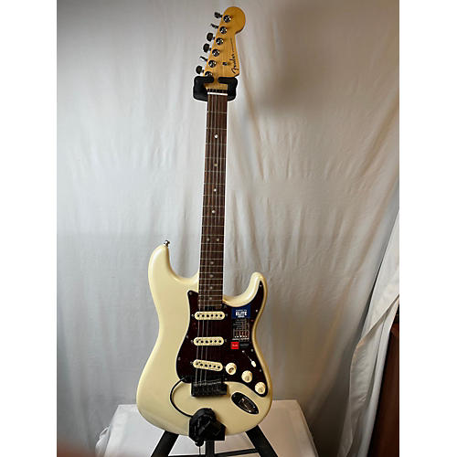 Fender Used Fender American Elite Stratocaster Olympic Pearl Solid Body Electric Guitar Olympic Pearl