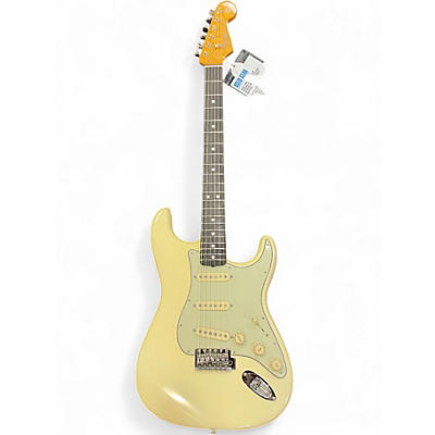 Used Fender American Original 60s Stratocaster Olympic White Solid Body Electric Guitar