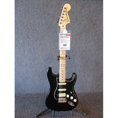 Fender Used Fender American Performer Stratocaster HSS Black Solid Body Electric Guitar Black