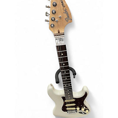 Used Fender American Performer Stratocaster SSS Alpine White Solid Body Electric Guitar