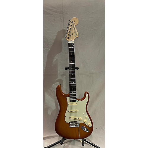 Fender Used Fender American Performer Stratocaster SSS Honey Burst Solid Body Electric Guitar Honey Burst