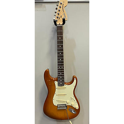 Fender Used Fender American Performer Stratocaster SSS Honey Burst Solid Body Electric Guitar