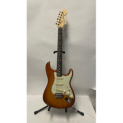 Fender Used Fender American Performer Stratocaster SSS Honey Burst Solid Body Electric Guitar