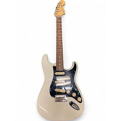 Fender Used Fender American Performer Stratocaster SSS Olympic White Solid Body Electric Guitar