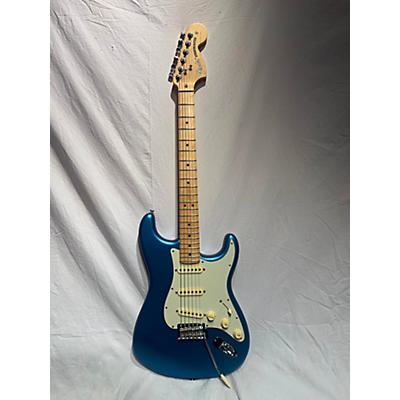 Fender Used Fender American Performer Stratocaster SSS Satin Lake Placid Blue Solid Body Electric Guitar