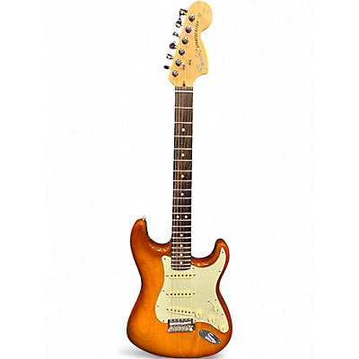 Used Fender American Performer Stratocaster SSS Sienna Sunburst Solid Body Electric Guitar