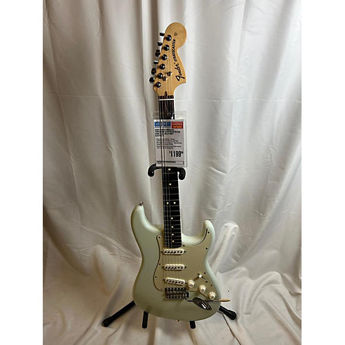 Fender Used Fender American Performer Stratocaster SSS Sonic Blue Solid Body Electric Guitar Sonic Blue