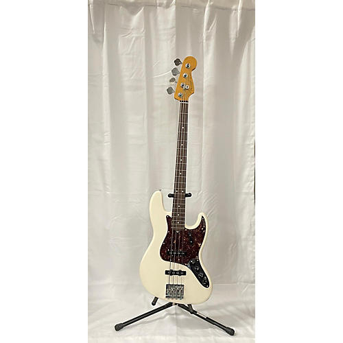 Fender Used Fender American Professional II Jazz Bass Olympic White Electric Bass Guitar Olympic White