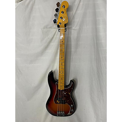 Fender Used Fender American Professional II Precision Bass 3 Tone Sunburst Electric Bass Guitar