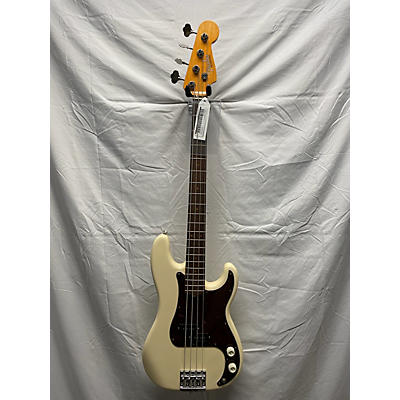 Fender Used Fender American Professional II Precision Bass Cream Electric Bass Guitar