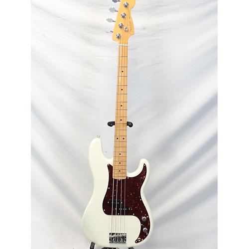 Fender Used Fender American Professional II Precision Bass Olympic White Electric Bass Guitar Olympic White