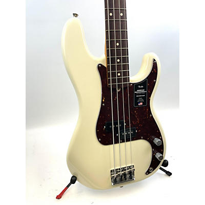 Fender Used Fender American Professional II Precision Bass Vintage White Electric Bass Guitar