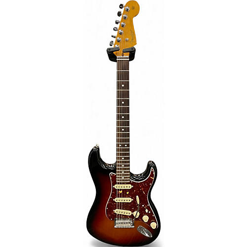 Used Fender American Professional II Stratocaster 2 Color Sunburst Solid Body Electric Guitar 2 Color Sunburst