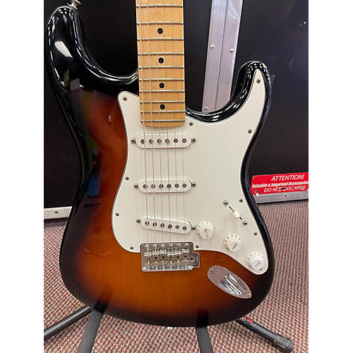 Fender Used Fender American Professional II Stratocaster 3 Color Sunburst Solid Body Electric Guitar 3 Color Sunburst