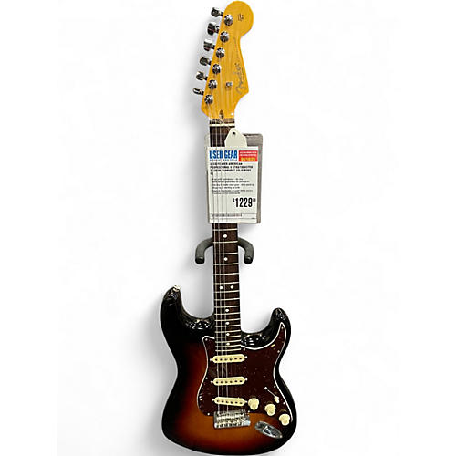 Used Fender American Professional II Stratocaster 3 Color Sunburst Solid Body Electric Guitar 3 Color Sunburst