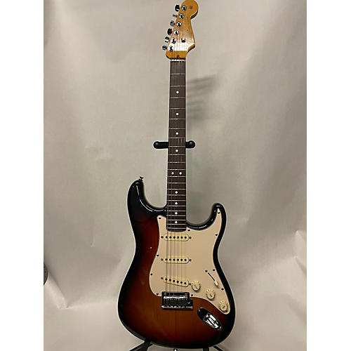 Fender Used Fender American Professional II Stratocaster 3 Tone Sunburst Solid Body Electric Guitar 3 Tone Sunburst