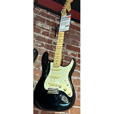 Fender Used Fender American Professional II Stratocaster Black And White Solid Body Electric Guitar