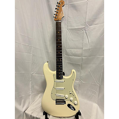 Fender Used Fender American Professional II Stratocaster GT11 Olympic White Solid Body Electric Guitar