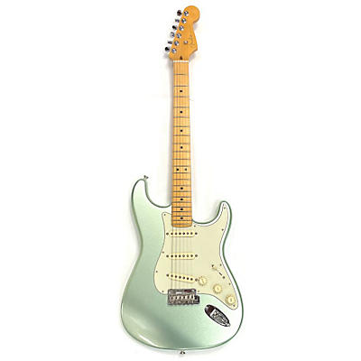 Fender Used Fender American Professional II Stratocaster Green Solid Body Electric Guitar