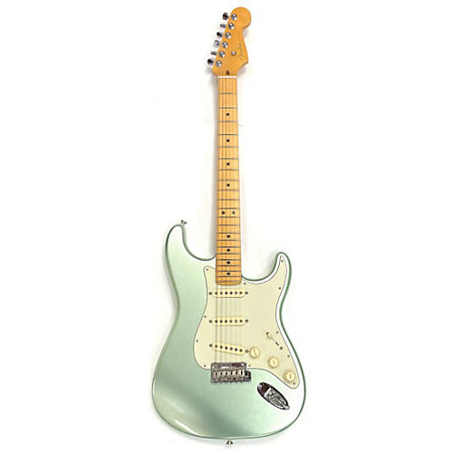 Fender Used Fender American Professional II Stratocaster Green Solid Body Electric Guitar Green