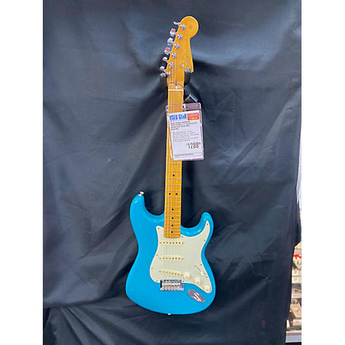 Fender Used Fender American Professional II Stratocaster MIAMI BLUE Solid Body Electric Guitar MIAMI BLUE