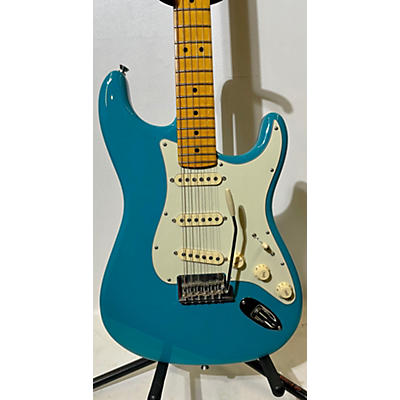 Fender Used Fender American Professional II Stratocaster Miami Blue Solid Body Electric Guitar