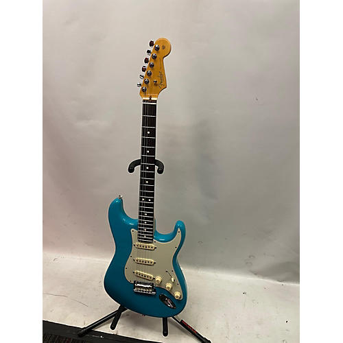 Fender Used Fender American Professional II Stratocaster Miami Blue Solid Body Electric Guitar Miami Blue