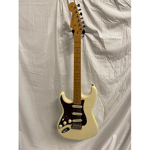 Fender Used Fender American Professional II Stratocaster Olympic White Solid Body Electric Guitar Olympic White